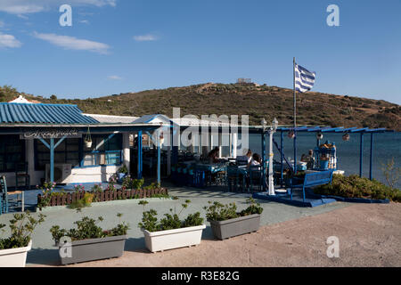 Taverna sounion sounion plage acrogiali Grèce attica Banque D'Images