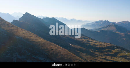 Randonnée dans les Alpes suisses Banque D'Images