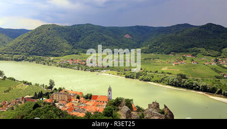 Panorama - dÃ¼rnstein dans la Wachau an der Donau Banque D'Images