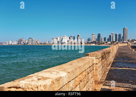 Fragment de la digue du vieux port de Jaffa à Tel-Aviv. Banque D'Images