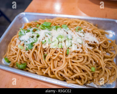 Close up shot of fried noodle, mangé à Los Angeles Banque D'Images