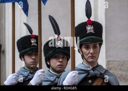 Rome, Italie. 22 Nov, 2018. Le premier ministre italien Giuseppe Conte a rencontré le président de l'Iraq Barham Salih, au Palais Chigi avant la réunion. Crédit : Matteo Trevisan/Pacific Press/Alamy Live News Banque D'Images
