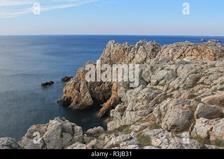 Camaret sur Mer paysage dans la presqu'île de Crozon, parc régional naturel d'Armorique - Bretagne, France Banque D'Images