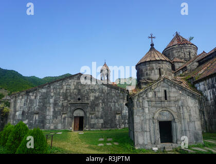 Haghpatavank Églises Monastère View Point en été avec ciel bleu Banque D'Images