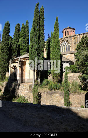 Narbonne (sud de la France) : Abbaye de Fontfroide, bâtiment inscrit comme un National Historic Landmark (monument) HistoriqueÓ Français Banque D'Images