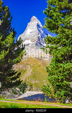 Zermatt, Suisse. À l'Est et du Nord à l'heure d'été à Cervin Alpes suisses. Banque D'Images