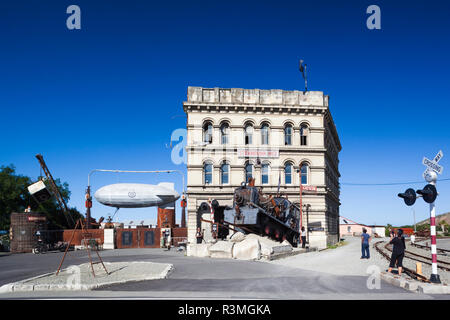 Nouvelle Zélande, île du Sud, de l'Otago, Oamaru, siège de Steampunk, locomotive Steampunk Banque D'Images