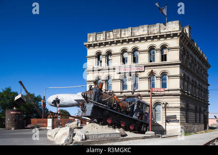 Nouvelle Zélande, île du Sud, de l'Otago, Oamaru, siège de Steampunk, locomotive Steampunk Banque D'Images