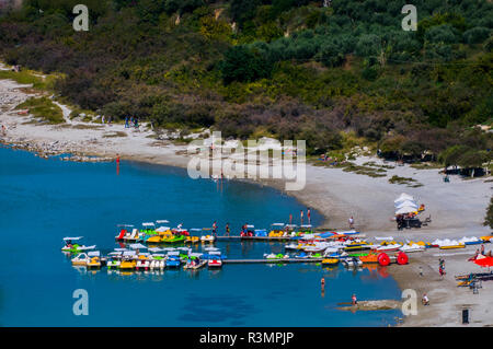 L'Europe ; Grèce ; ; des sentiers à Tissiniva hania ; région ; kourna, lac Banque D'Images