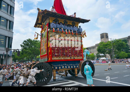 Au cours de la parade Float Gion Matsuri de Kyoto, Kyoto, Japon Banque D'Images