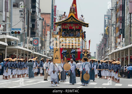 Au cours de la parade Float Gion Matsuri de Kyoto, Kyoto, Japon Banque D'Images