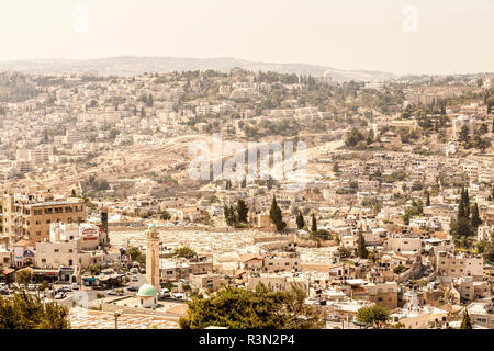 Jérusalem, Israël - 11 septembre 2011 : Avis de Jérusalem du Mont des Oliviers. L'une des plus anciennes villes du monde. Banque D'Images