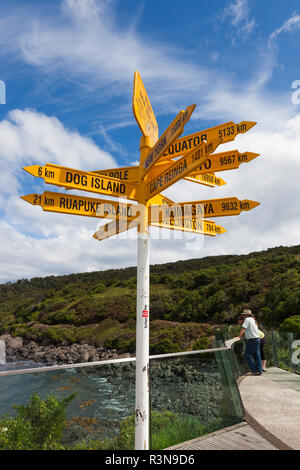 Nouvelle Zélande, île du Sud, Southland, Bluff, Stirling Point, point de terminaison le plus au sud de la Route 1, panneau Banque D'Images