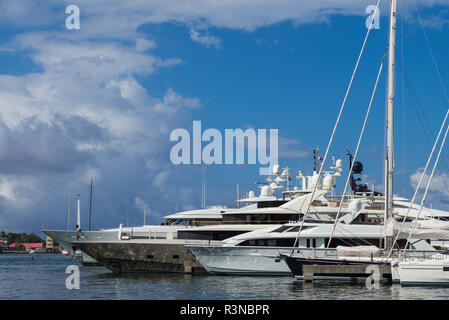 Sint Maarten. Simpson Bay Marina, Port de plaisance Banque D'Images