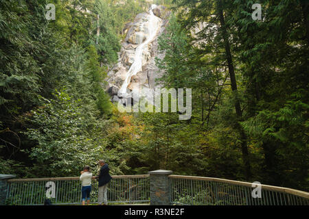 Shannon Falls Provincial Park près de Squamish, British Columbia, Canada Banque D'Images