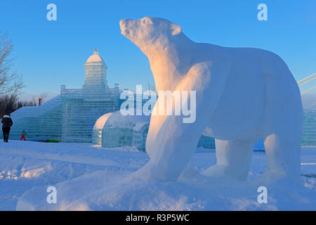 Canada, Manitoba, Winnipeg. Des sculptures de glace. Banque D'Images