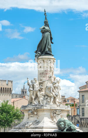 Monument commémorant le centenaire de l'annexion d'Avignon et Comtat Venaissin à la France, Avignon, France Banque D'Images