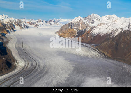 Le Canada, Territoire du Yukon, le parc national Kluane. St. Elias et Glacier Kaskawulsh. Banque D'Images