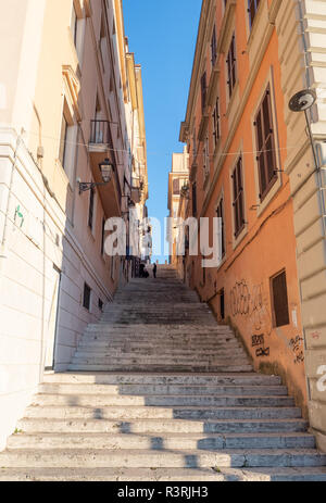 Frascati (Italie) - une petite ville de Castelli Romani en zone métropolitaine de Rome, célèbre pour les nombreuses Villa de noblesse pontificale. Banque D'Images