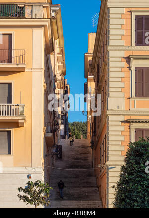 Frascati (Italie) - une petite ville de Castelli Romani en zone métropolitaine de Rome, célèbre pour les nombreuses Villa de noblesse pontificale. Banque D'Images