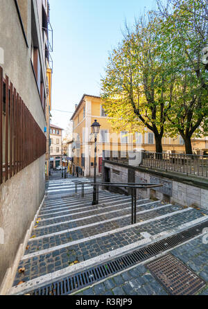 Frascati (Italie) - une petite ville de Castelli Romani en zone métropolitaine de Rome, célèbre pour les nombreuses Villa de noblesse pontificale. Banque D'Images