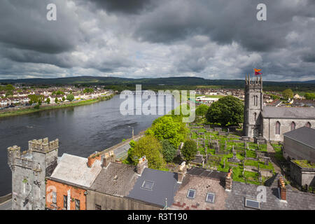 L'Irlande, le comté de Limerick, Limerick City View de l'église catholique Saint Munchin Banque D'Images