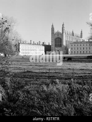 Kings College Chapel et Clare College Cambridge en Angleterre à partir de l'arrière Banque D'Images