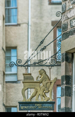 L'Europe, la Grande-Bretagne, l'Écosse, Édimbourg. Le Royal Mile, le Writers' Museum Sign Banque D'Images