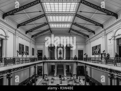 Le hall d'entrée du Musée royal de l'Art et d'histoire à Bruxelles, Belgique Banque D'Images