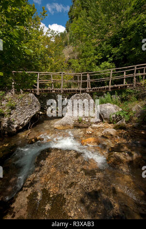 Vallon Pont, vallée de l'Orfento, Réserve naturelle du parc national de la Majella, Pescara, Abruzzes, Italie Banque D'Images