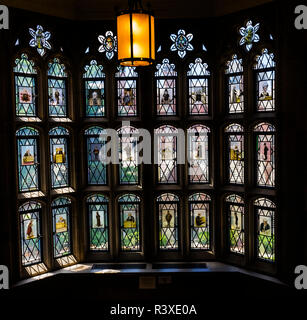 Les avocats et les juges vitrail Goldman Law Library, Yale University, New Haven, Connecticut. Achevé en 1931. Banque D'Images