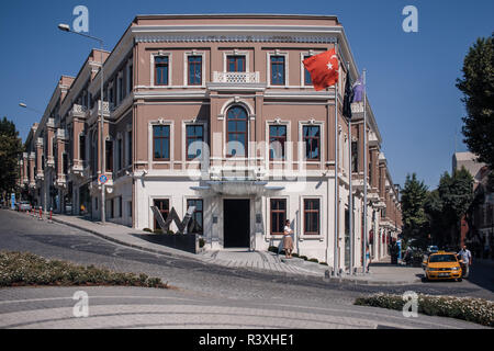 Istanbul, Turquie, 25 juin 2008 : Akaretler Row Houses in Besiktas, Istanbul Banque D'Images