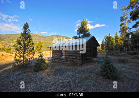 USA, Colorado, Estes Park, Rocky Mountain National Park, arrête de la FIE à cabine Holzwarth Historic site Banque D'Images