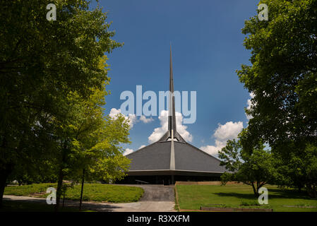 L'Église chrétienne conçu par Eero Saarinen et ouvert en 1964. Comprend un pied 192 spire. Banque D'Images