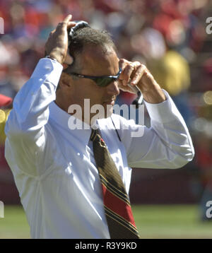 San Francisco, Californie, USA. 7 Oct, 2007. 49er l'entraîneur-chef Mike Nolan le dimanche, 07 octobre 2007 à Candlestick Park, San Francisco, Californie. Les Ravens défait les 49ers 9-7. Crédit : Al Golub/ZUMA/Alamy Fil Live News Banque D'Images