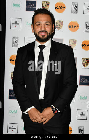 Joe Fournier lui-même organise un dîner pour collecter des fonds pour les enfants, un organisme qui appuie les enfants handicapés, les jeunes et leurs familles à Riverbank Park Plaza le 24 novembre 2018, Londres, Royaume-Uni. Credit Photo : Alamy/Capital Live News Banque D'Images