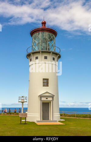 USA, Kauai, Kilauea Point National Wildlife Refuge. Phare et les touristes. Banque D'Images