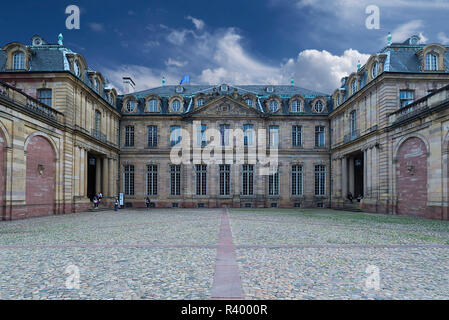 Palais Rohan, l'architecture baroque, aujourd'hui Musée archéologique, Strasbourg, Alsace, France Banque D'Images