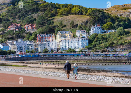 LLANDUDNO, Royaume-Uni - 05 SEPTEMBRE : ville du front de mer de Llandudno, une célèbre station balnéaire et populaire destination touristique dans le pays de Galle le 0 septembre Banque D'Images