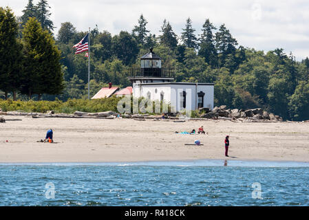 L'État de Washington, USA, Kitsap Comté. Point No Point State Park Hansville. Plus ancien phare dans le Puget Sound Banque D'Images