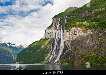 Gerainger Fjord, Norvège, Seven Sisters Falls, chutes d'eau, Banque D'Images