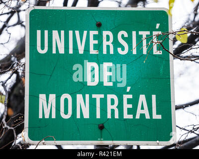 Montréal, Canada - le 3 novembre 2018 : Roadsign indiquant ainsi la présence de l'Université de Montréal (Université de Montréal), c'est l'un des ma Banque D'Images