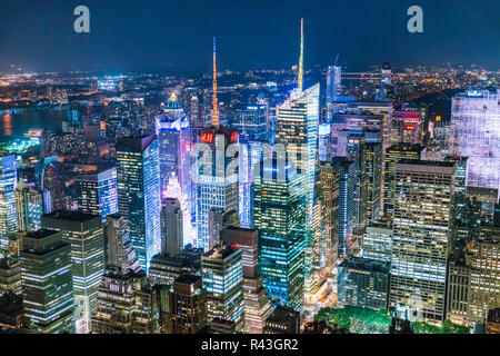 28-08-17, New York, USA : new york gratte-ciel dans la nuit Banque D'Images