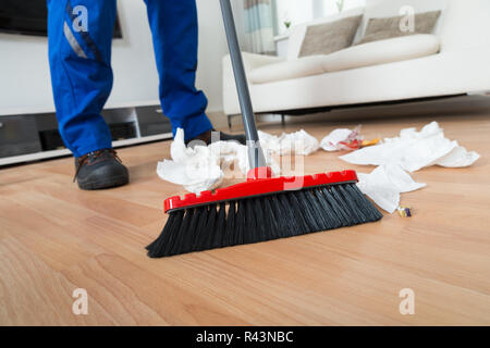 Des papiers froissés Janitor sur marbre Banque D'Images