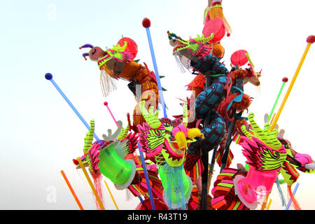 Photo de dragon jouet pour enfants dans le nouvel an chinois Banque D'Images