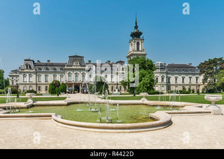 Les Festetics Palace est un palais baroque situé dans la ville de Keszthely, Zala County, la Hongrie, l'Europe. Banque D'Images