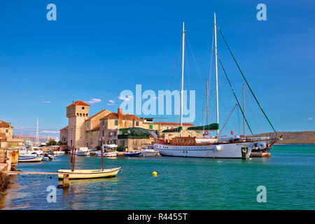 Kastel Gomilica île historique près de Split, en Dalmatie, Croatie Banque D'Images