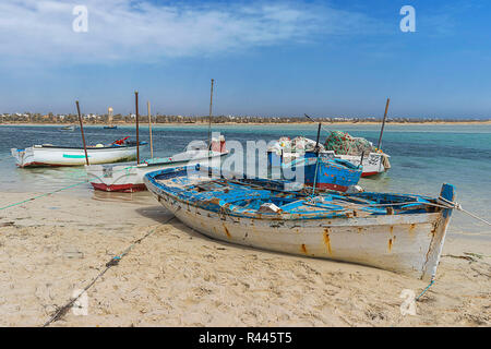Fisherman beach à Djerba tuniesien Banque D'Images
