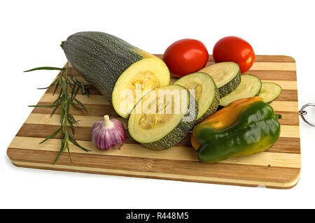 Les courgettes avec des légumes sur la carte Banque D'Images