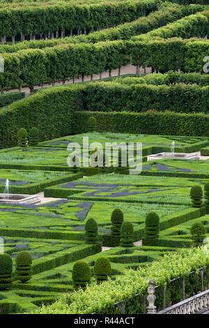 Jardins et château de Villandry, dans la vallée de la Loire en France Banque D'Images